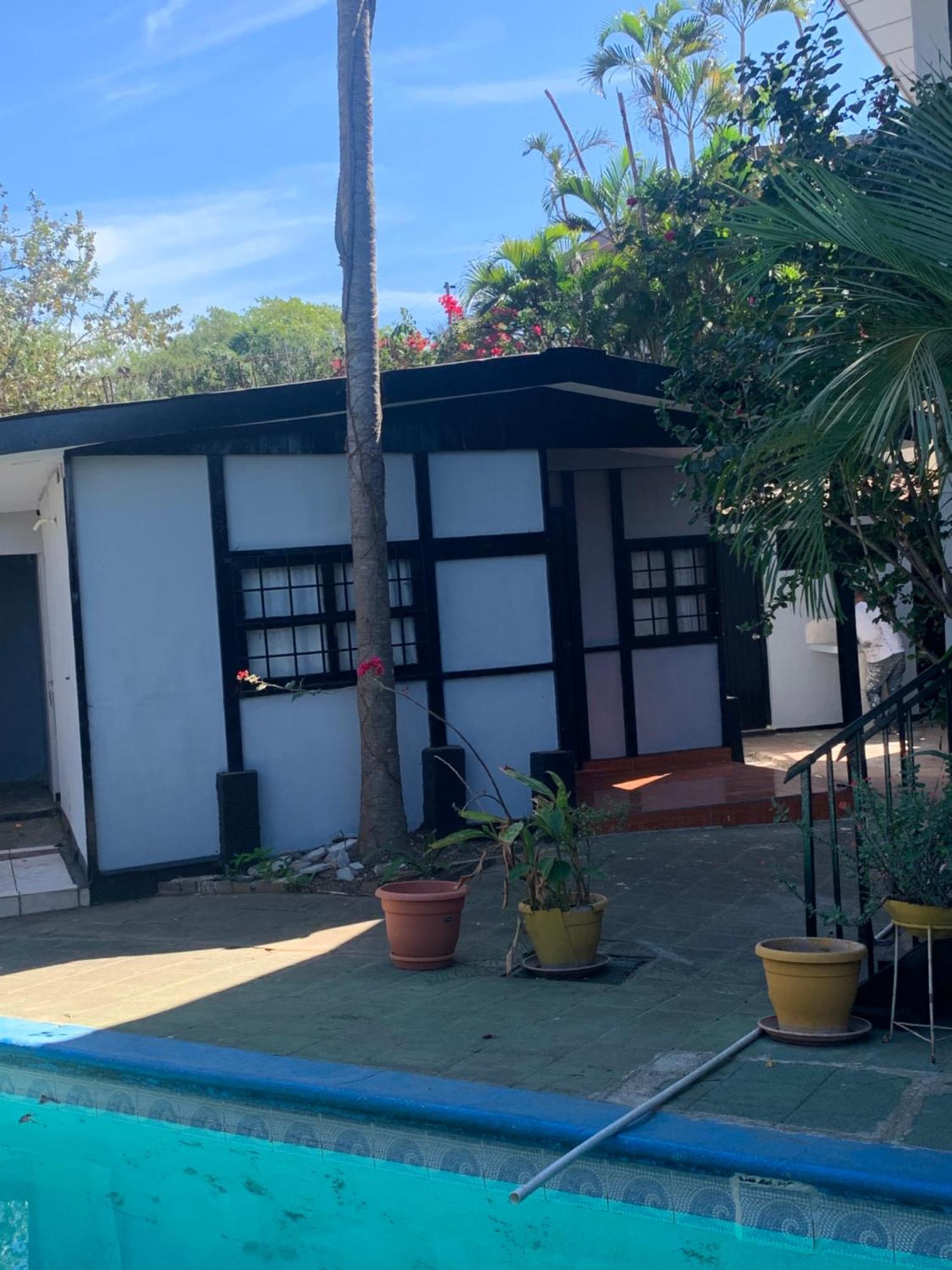 Managua Hotel Oasis Екстер'єр фото