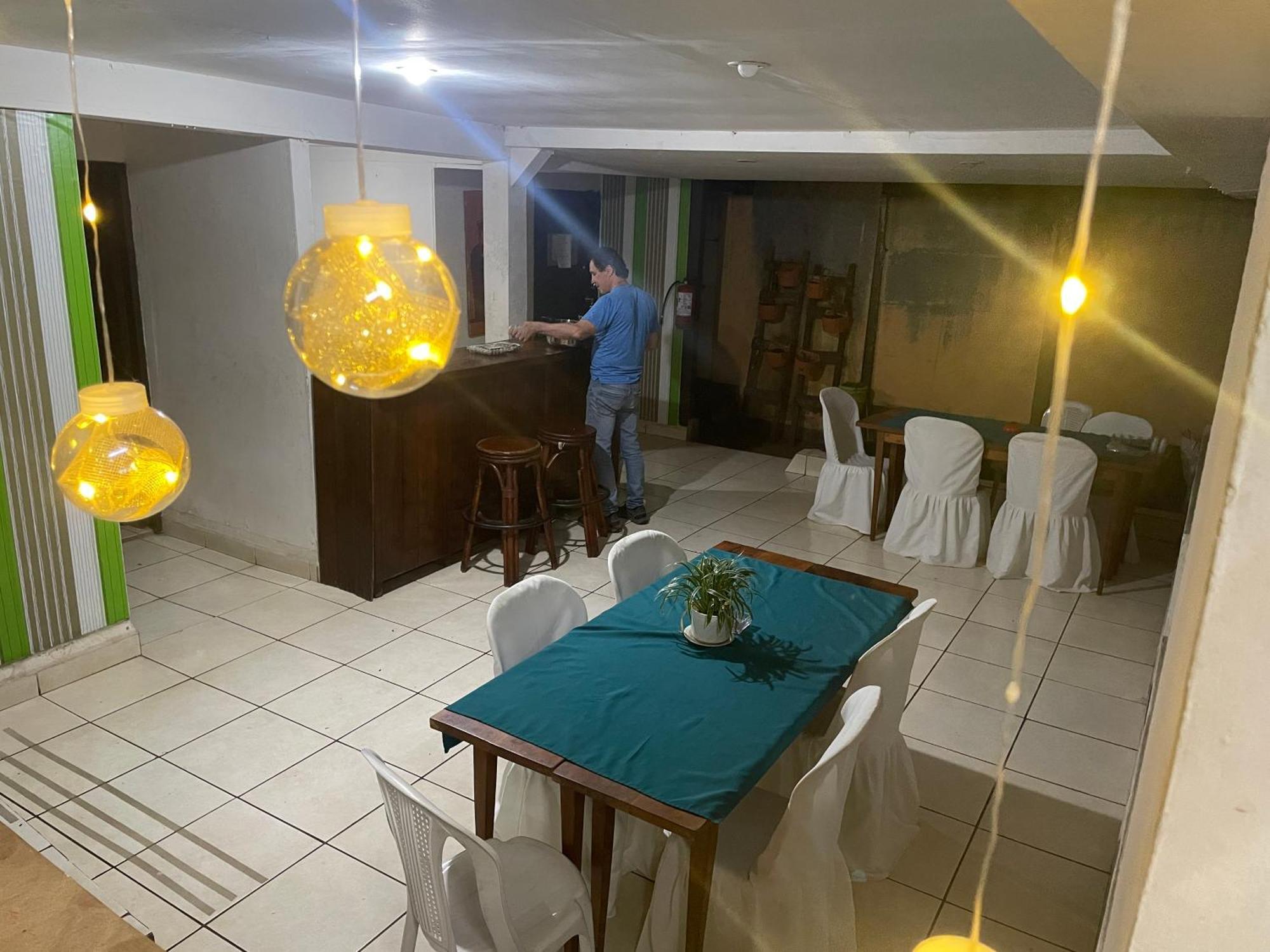 Managua Hotel Oasis Екстер'єр фото